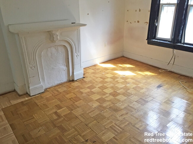 6 Sewall St, Unit 1 in Boston, MA - Foto de edificio - Building Photo