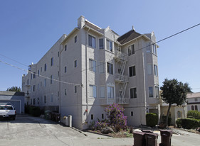 676 Alma Ave Apartments