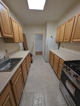7612 Park Ave, Unit C-8 in North Bergen, NJ - Building Photo - Building Photo