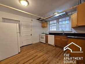 1454 Oak Ave, Unit G in Evanston, IL - Building Photo - Building Photo