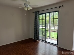 30 Prospect St in Metuchen, NJ - Building Photo - Building Photo