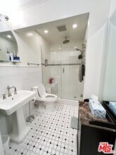 525 N Sycamore Ave in Los Angeles, CA - Building Photo - Building Photo
