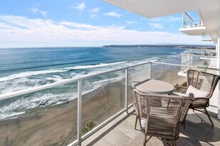 1830 Avenida Del Mundo in Coronado, CA - Building Photo