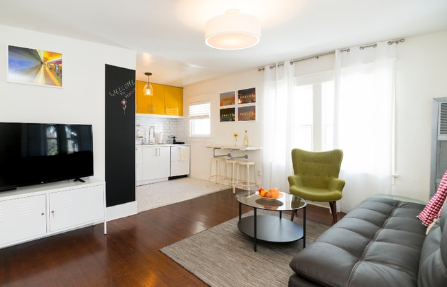 property at 205 Horizon Ave