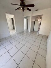 608 SW 15th Ave in Miami, FL - Building Photo - Building Photo