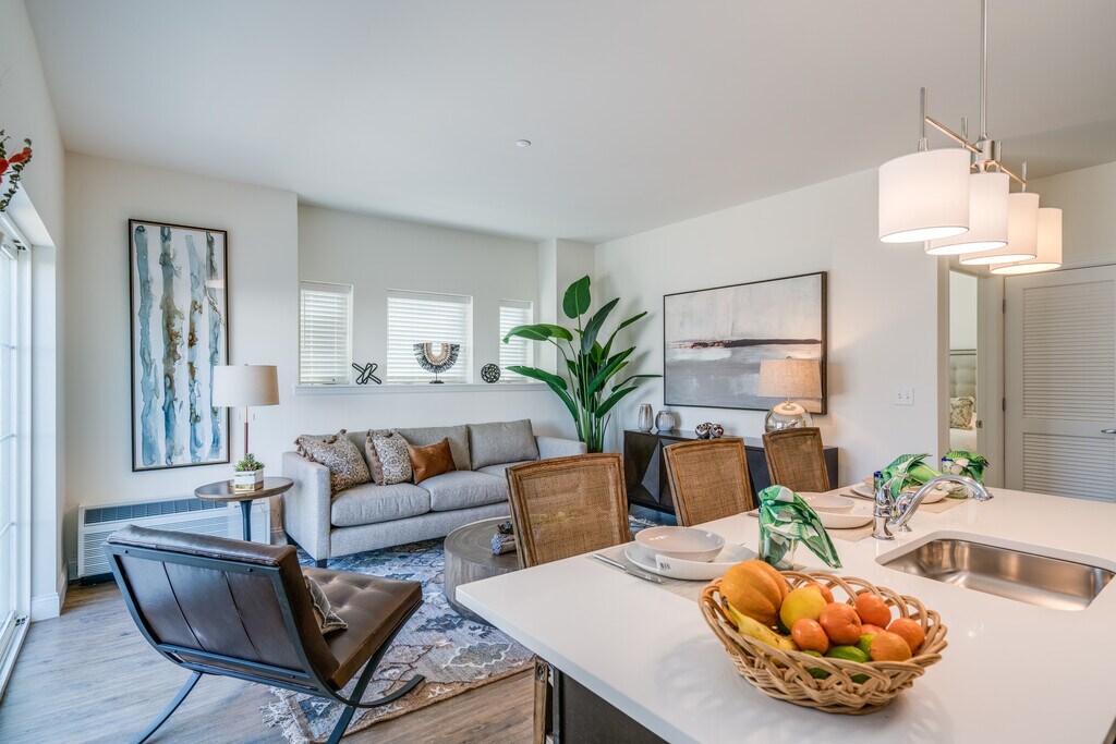 Fieldstone at Commack 55+ Commack, NY Apartments For Rent