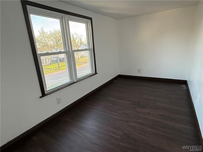 property at 104 Balbach Dr