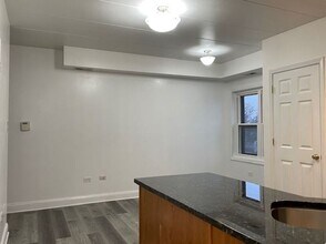 2932 S Wentworth Ave in Chicago, IL - Building Photo - Building Photo