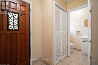 153 Limeridge Rd W in Hamilton, ON - Building Photo - Building Photo