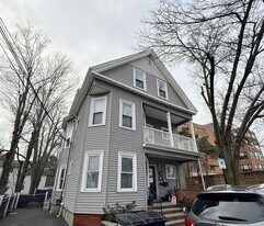 42 Gibbens St, Unit 2 in Somerville, MA - Building Photo