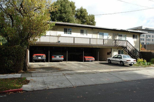 493 Franklin St in Mountain View, CA - Building Photo - Building Photo