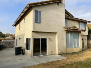 2800 Longhorn St in Ontario, CA - Building Photo - Building Photo