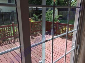 2205 Tamarack Dr in Champaign, IL - Building Photo - Building Photo