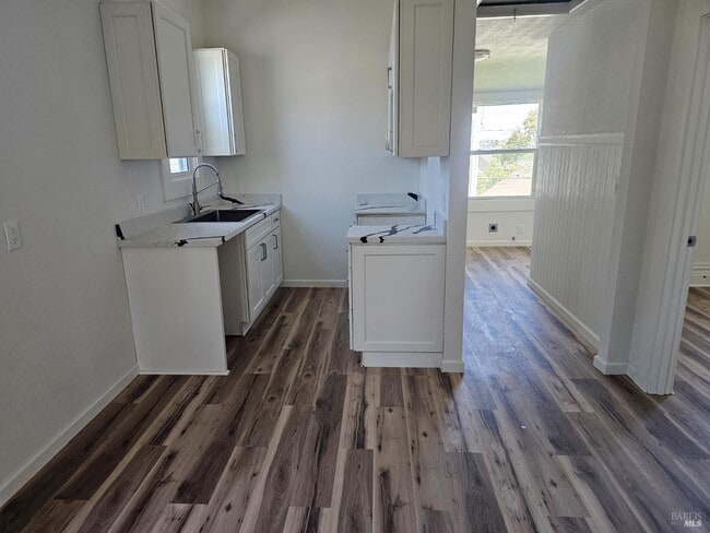 property at 806 Georgia St
