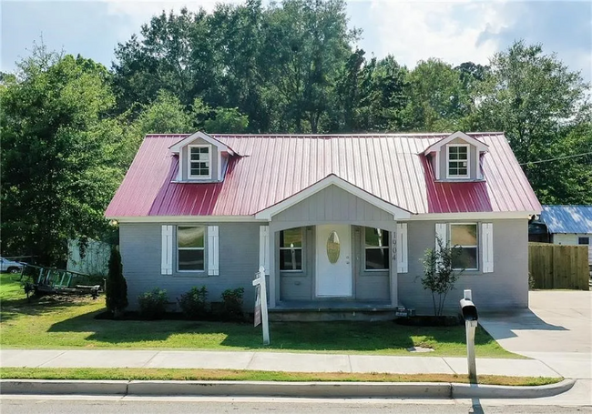 property at 1904 S Long St