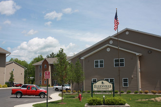 Ellenville Senior Apartments 55+ in Ellenville, NY - Foto de edificio - Building Photo