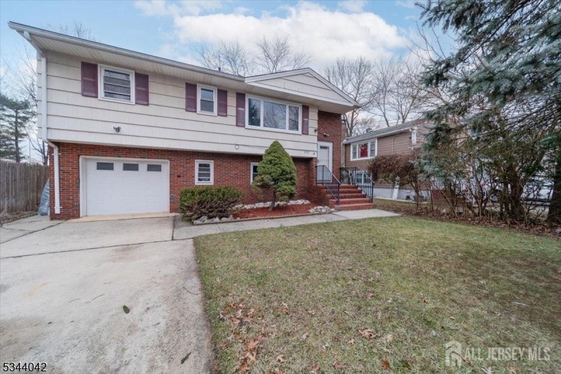 773 Magnolia Rd, Unit 55211 in North Brunswick, NJ - Building Photo