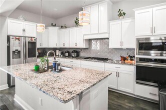 4702 SW Lilly St in Bentonville, AR - Building Photo - Building Photo