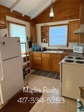 185 Wildflower Ave in Rockaway Beach, MO - Foto de edificio - Building Photo