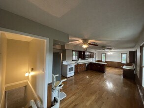2417 Melborne Dr in Johnson City, TN - Building Photo - Building Photo