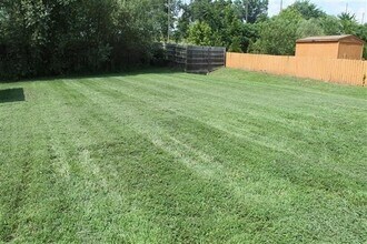 1452 Buchanon Dr in Clarksville, TN - Building Photo - Building Photo