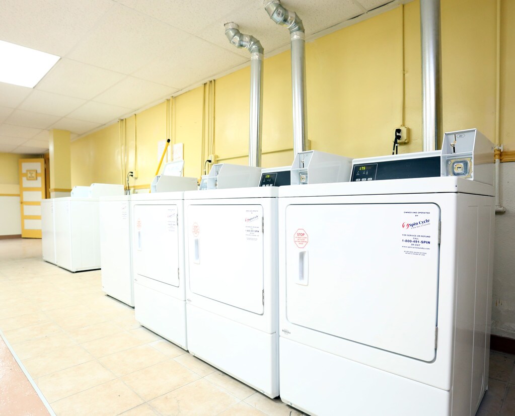 Stratford Court Apartments Lansdowne, PA Apartments