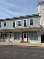 30 N Main St, Unit 1 Bedroom in Ambler, PA - Building Photo