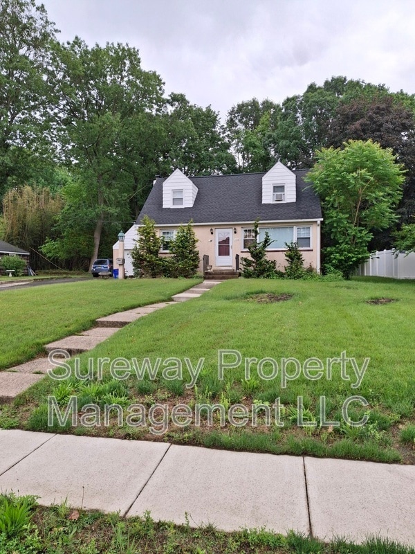 property at 2008 Maple Ave