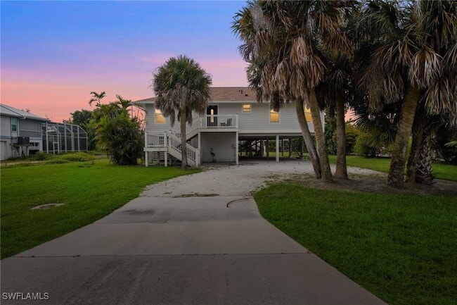 474 Lake Murex Cir in Sanibel, FL - Building Photo - Building Photo