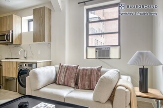 138 E 38th St in New York, NY - Building Photo - Building Photo