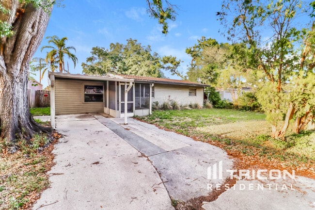 property at 3615 W Rogers Ave