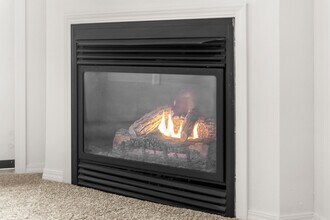 293 NW Greenwood Ave in Redmond, OR - Building Photo - Building Photo