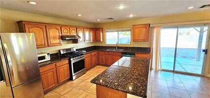 5876 Capsicum Ct in Las Vegas, NV - Building Photo - Building Photo