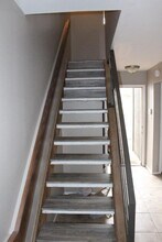 1604 Summer Creek Ct in Austin, TX - Building Photo - Building Photo