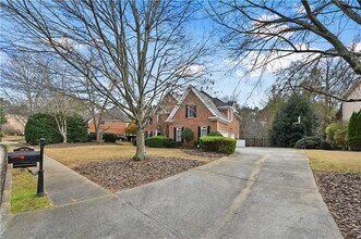 1070 Admiral Crossing in Alpharetta, GA - Building Photo - Building Photo