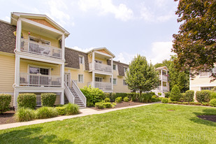 Overlook At Piermont Apartments