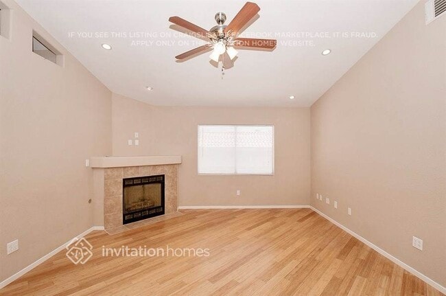 1229 Autumn Ridge Cir in North Las Vegas, NV - Building Photo - Building Photo