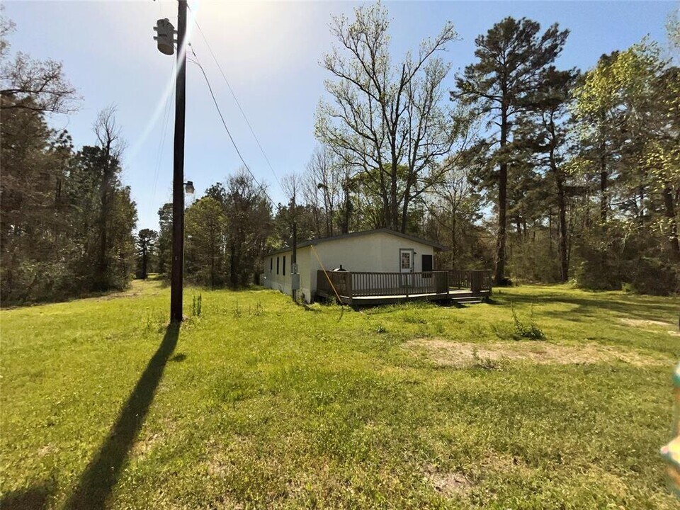 13142 FM 1484 Rd in Conroe, TX - Building Photo