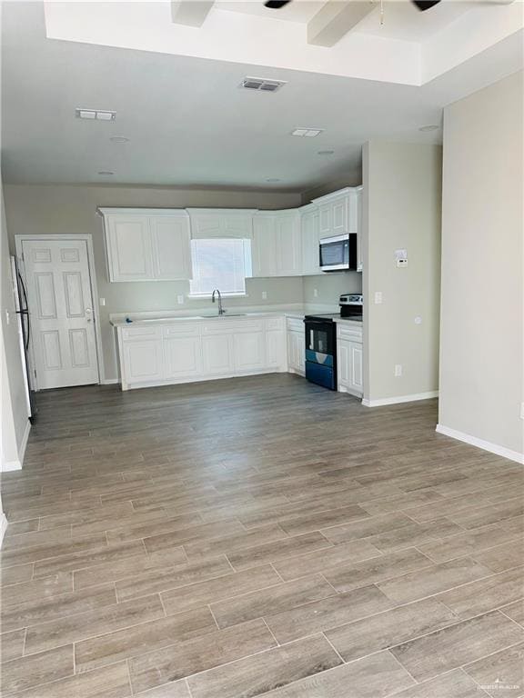 11 Playa Dr in Weslaco, TX - Foto de edificio - Building Photo