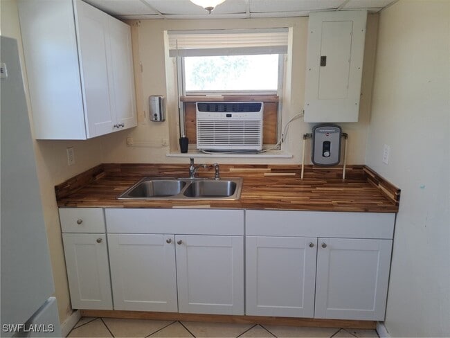27558 Oregon St