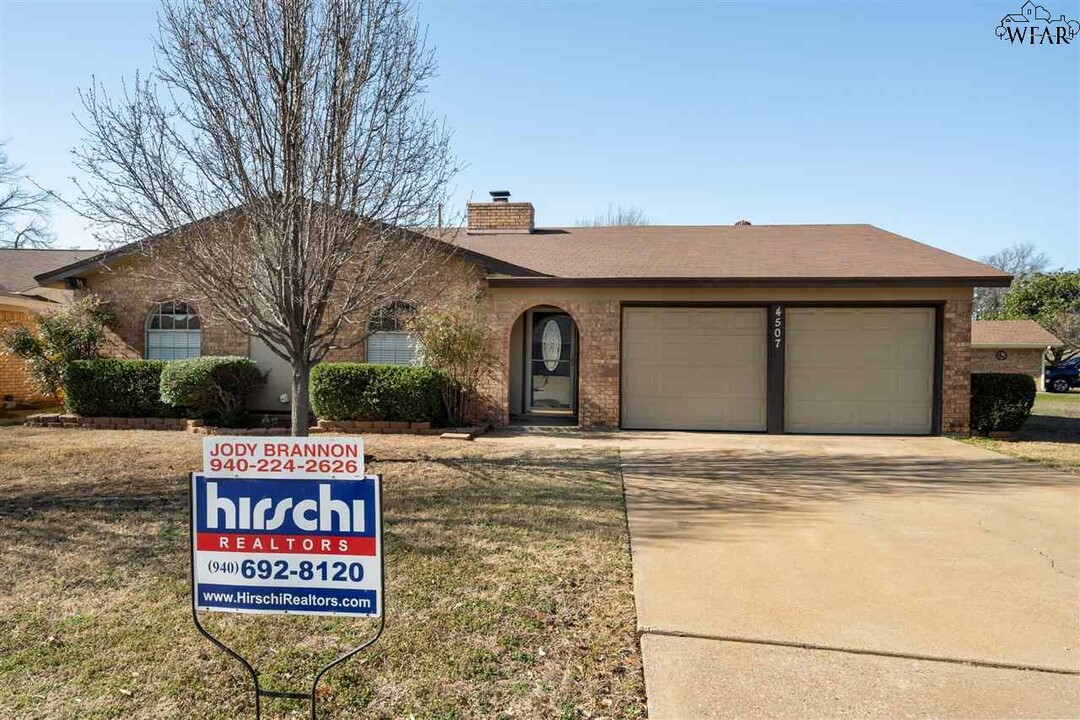 4507 Trailwood Dr in Wichita Falls, TX - Building Photo