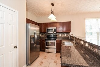 4049 Hill Station Ct in Sugar Hill, GA - Building Photo - Building Photo