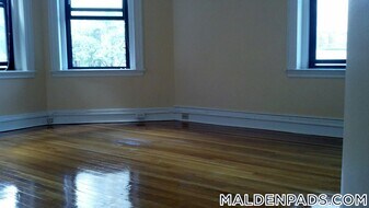 17-19 Washington St. in Malden, MA - Building Photo