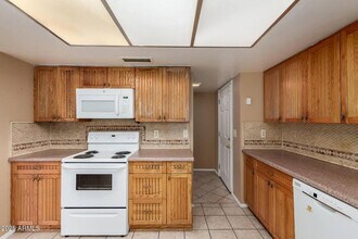 14814 N 24th Dr in Phoenix, AZ - Building Photo - Building Photo