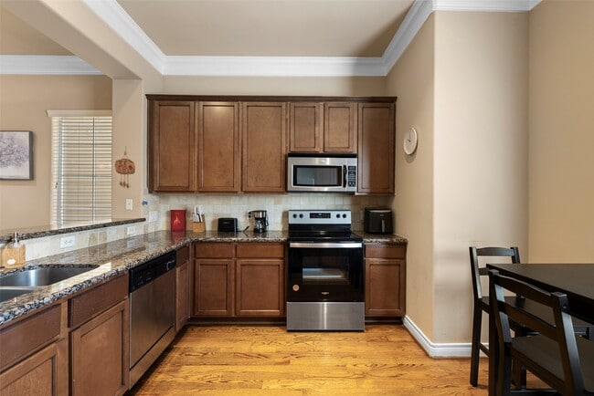 property at 9125 Harbor Hills Dr