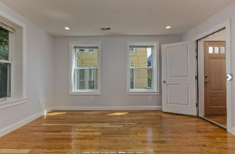 719 Parker St, Unit 2 in Boston, MA - Building Photo - Building Photo