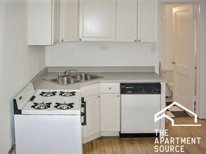 5102 N Winchester Ave, Unit 3C in Chicago, IL - Building Photo - Building Photo