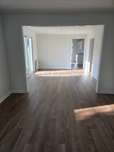 3006 Louisiana Ave in Niagara Falls, NY - Building Photo - Building Photo