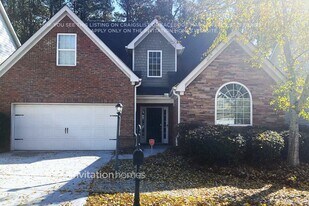 2560 Freemont St in Snellville, GA - Building Photo