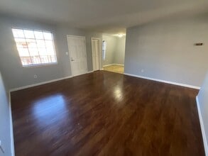 3830 Country Club Rd in Winston-Salem, NC - Building Photo - Building Photo